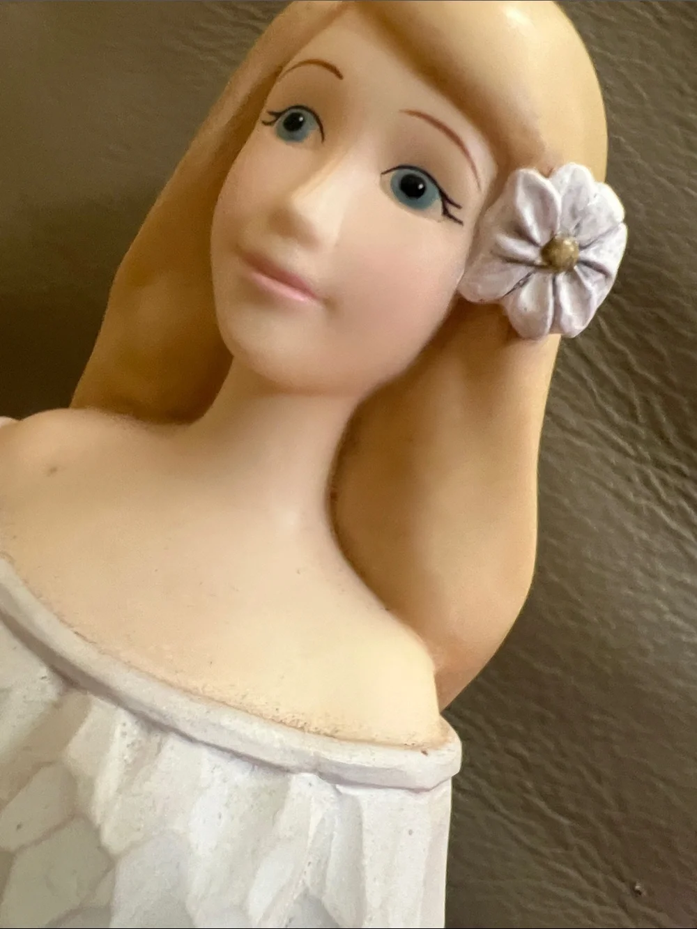 Figurine Decor - White & Teal 'Family' Floral Girl Statue